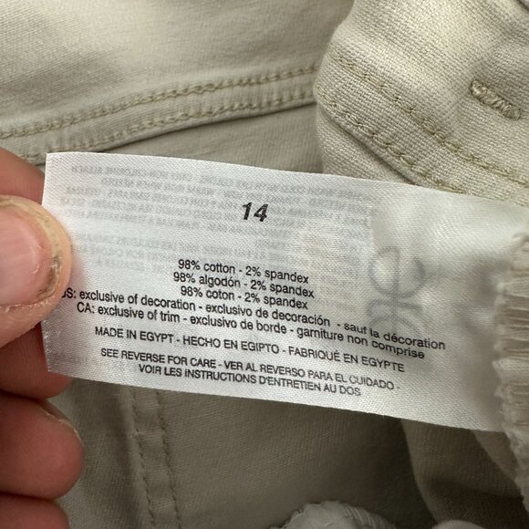 Gloria Vanderbilt Amanda All Around Slimming Beige Capri Pants Size 14 - Picture 5 of 6